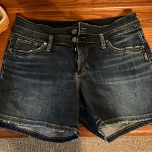 Silver Suki shorts size 29
